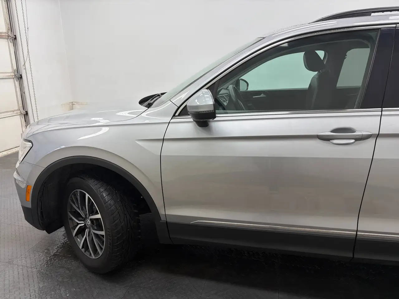 Volkswagen Tiguan снимка Volkswagen Tiguan
