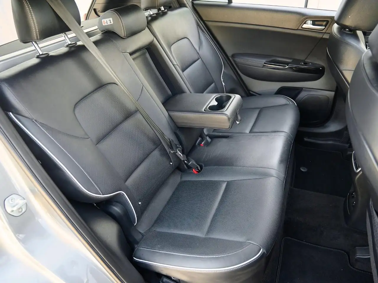 Kia Sportage снимка Kia Sportage