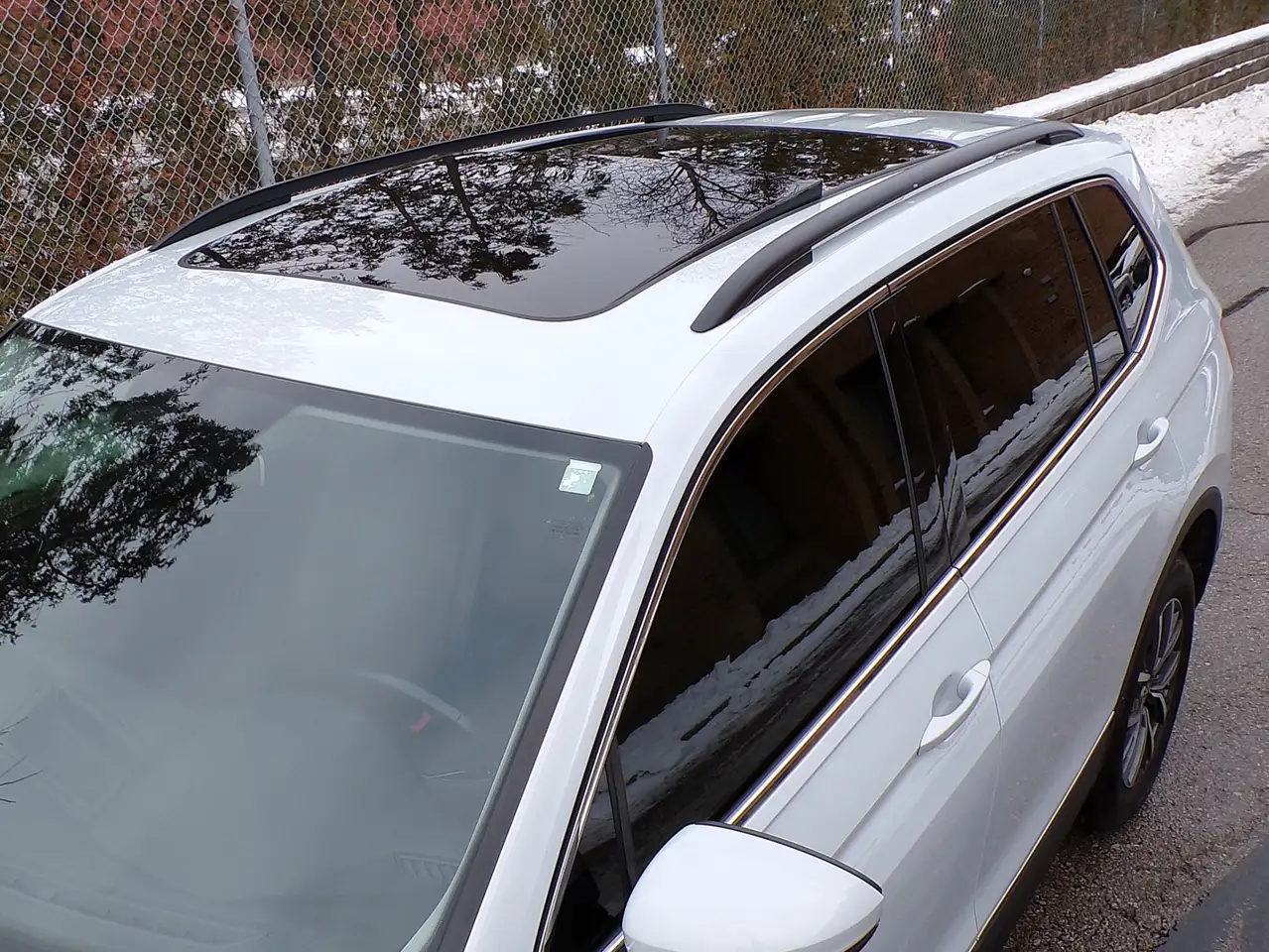 Volkswagen Tiguan снимка Volkswagen Tiguan