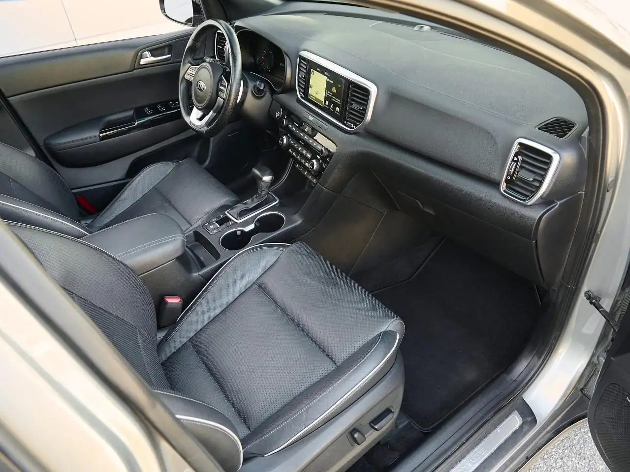 Kia Sportage снимка Kia Sportage
