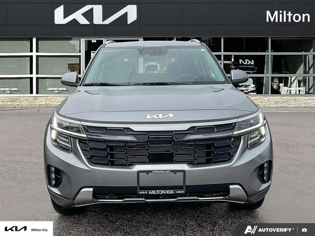Kia Seltos photo Kia Seltos