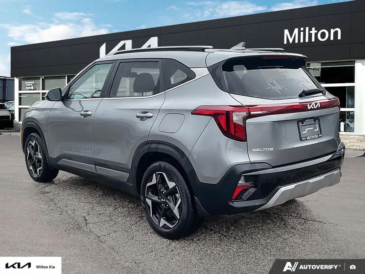 Kia Seltos photo Kia Seltos