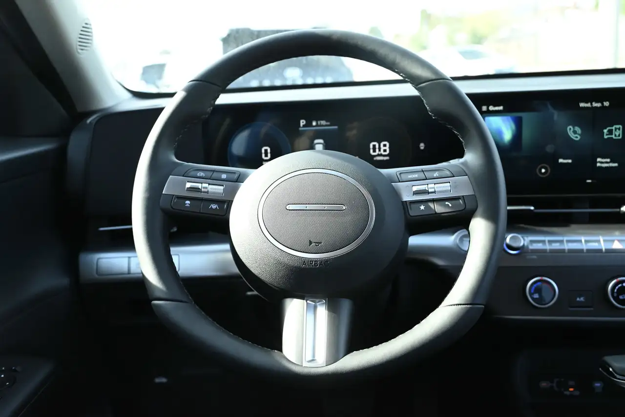 Hyundai KONA снимка Hyundai KONA