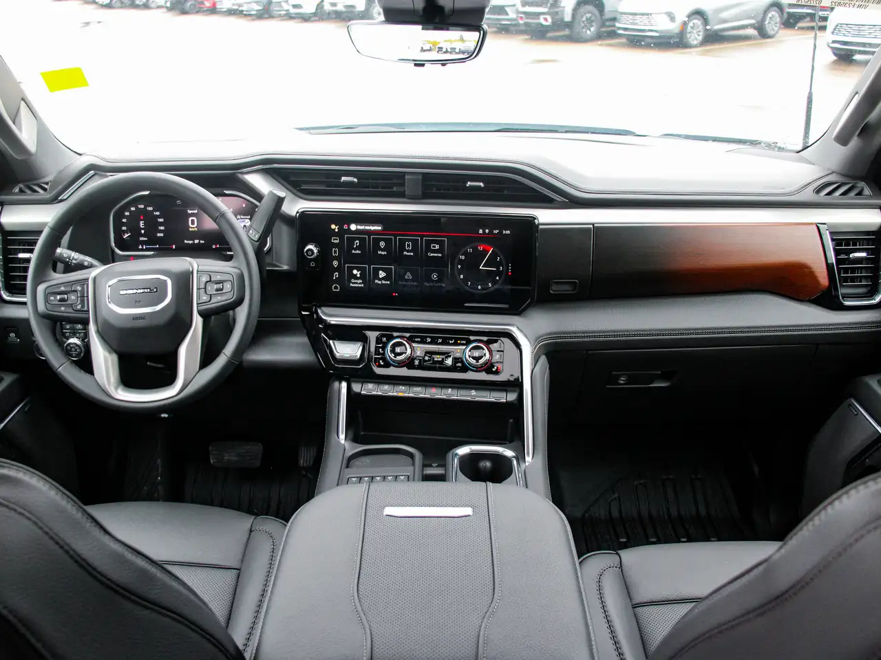 GMC Sierra 3500HD снимка GMC Sierra 3500HD