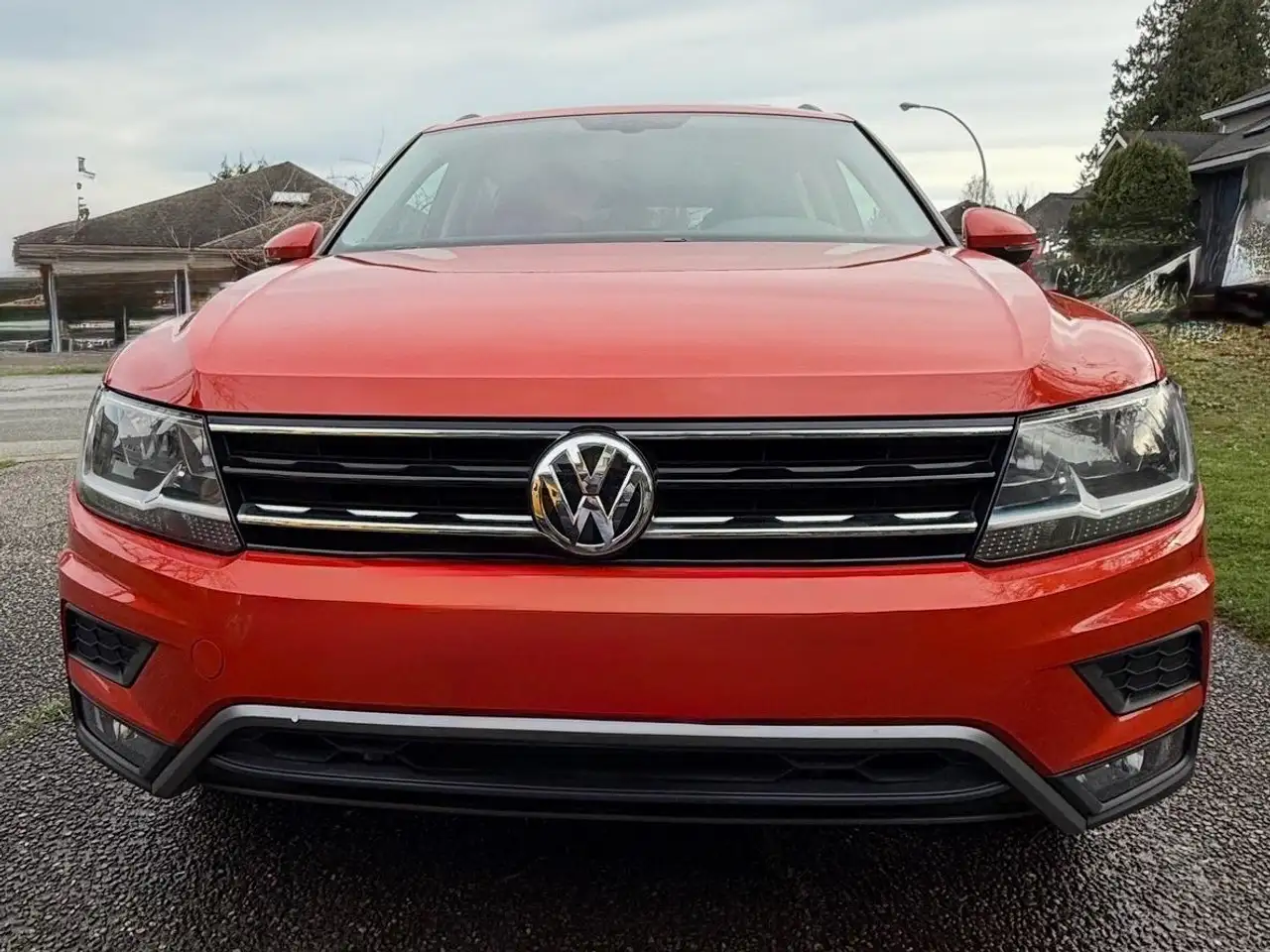 Volkswagen Tiguan photo Volkswagen Tiguan