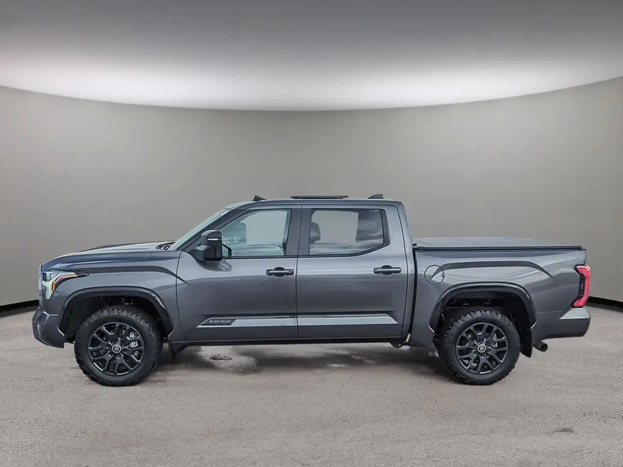 Toyota Tundra снимка Toyota Tundra