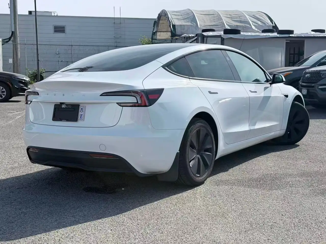 Tesla Model 3 photo Tesla Model 3