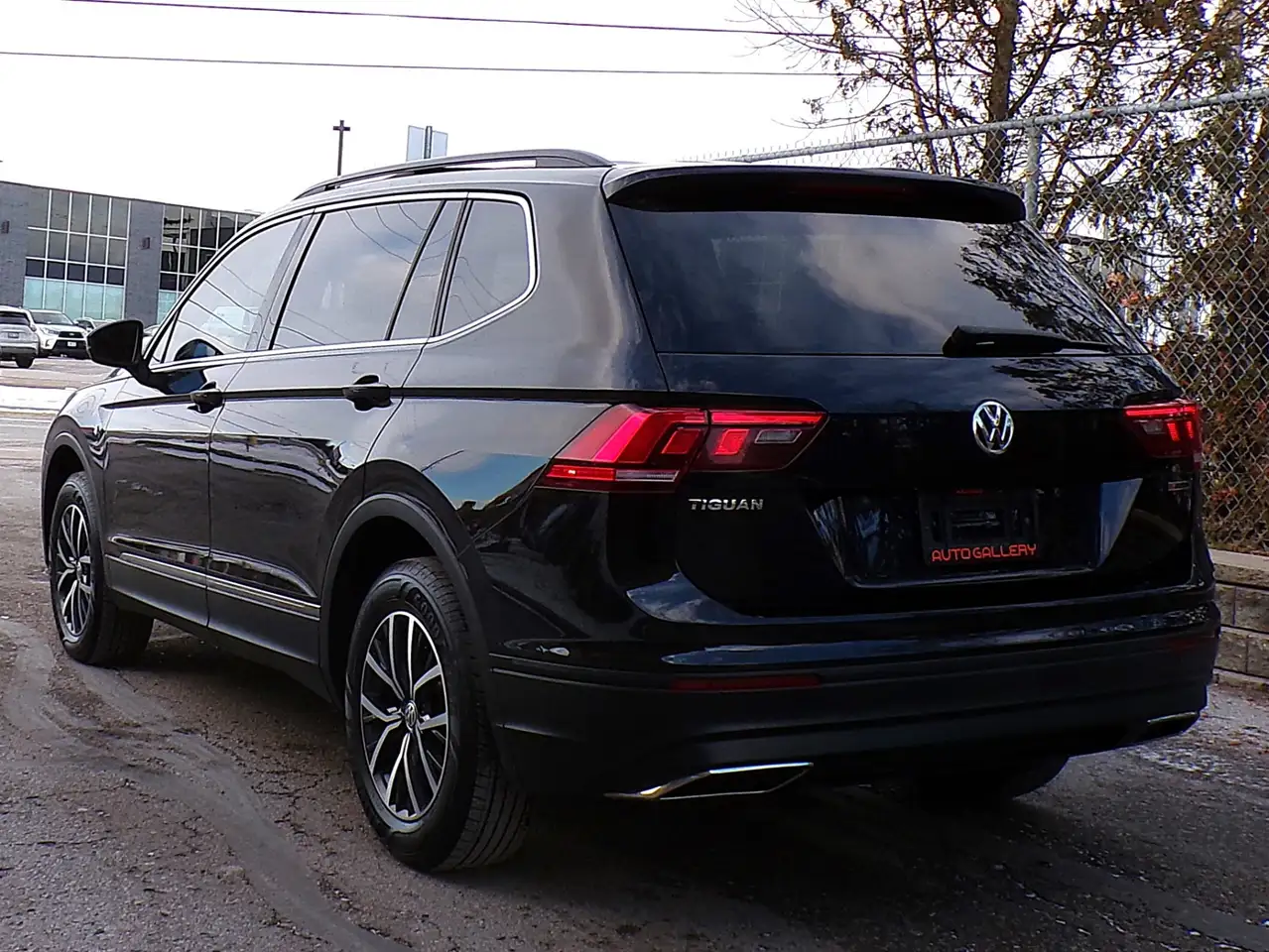 Volkswagen Tiguan снимка Volkswagen Tiguan