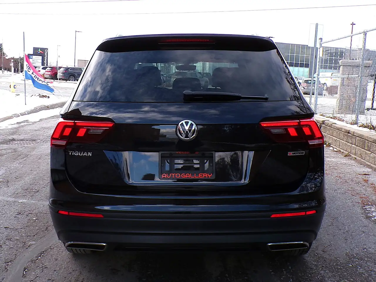 Volkswagen Tiguan снимка Volkswagen Tiguan