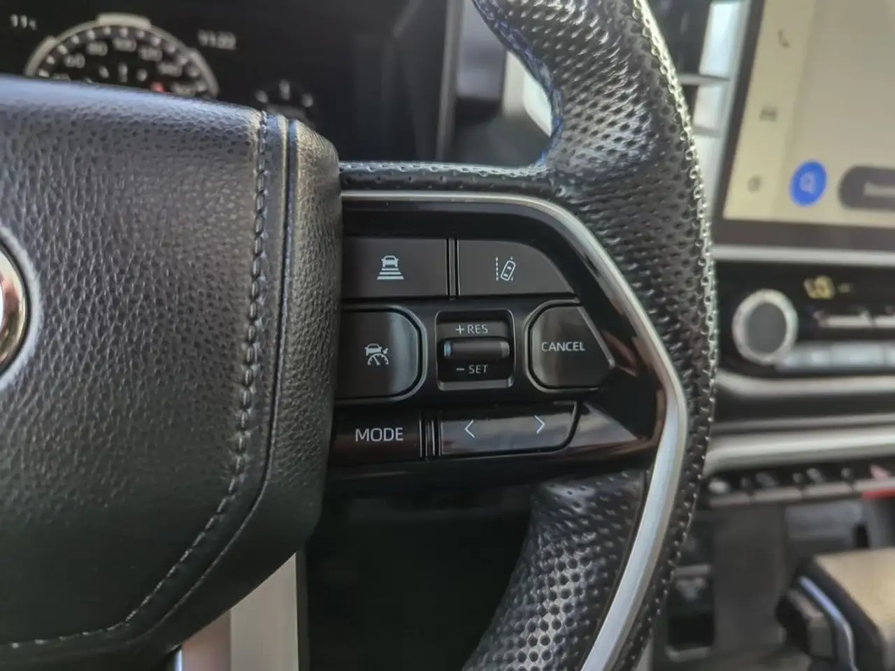 Toyota Tundra снимка Toyota Tundra