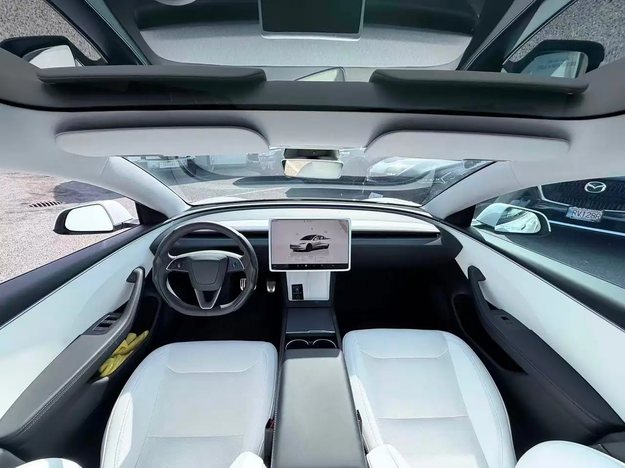 Tesla Model 3 photo Tesla Model 3