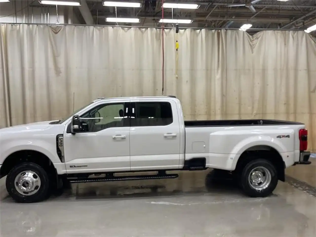 Ford F 350 fotografie Ford F 350