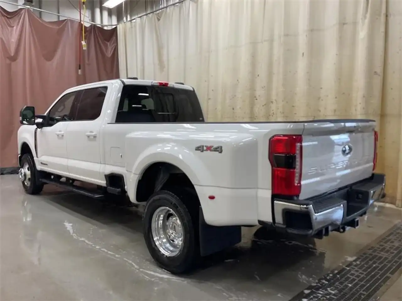 Ford F 350 fotografie Ford F 350