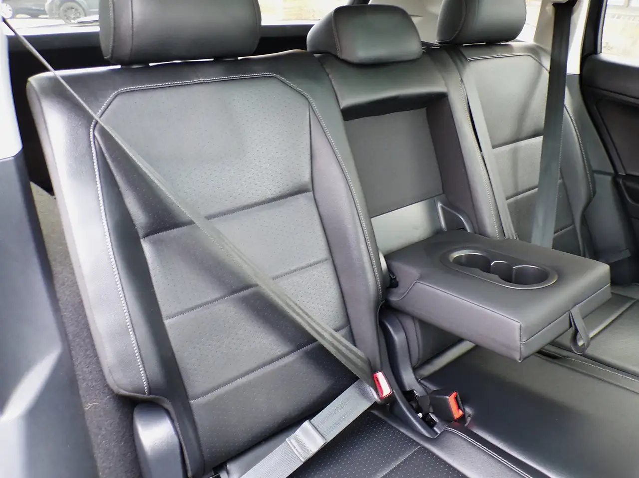Volkswagen Tiguan снимка Volkswagen Tiguan