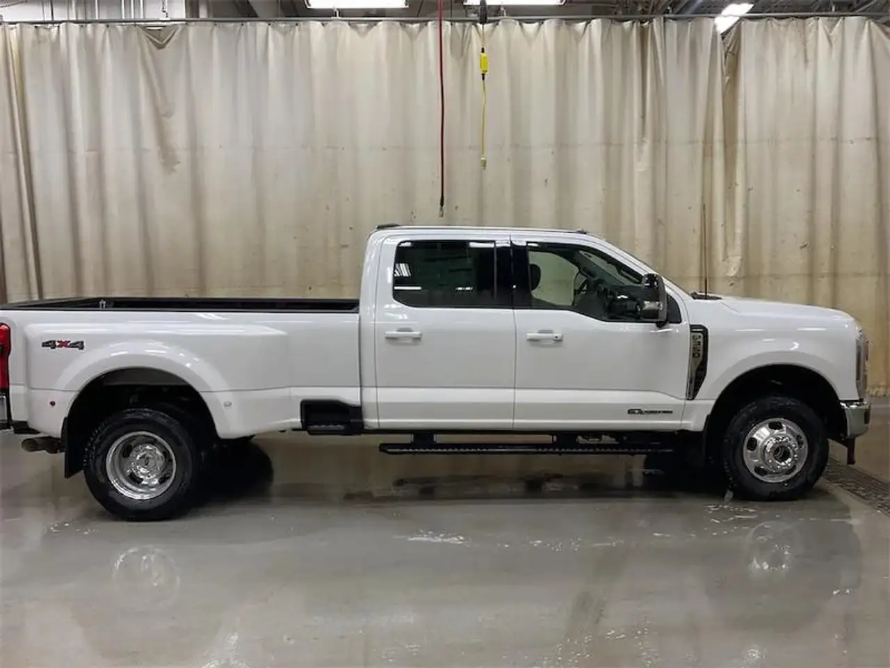 Ford F 350 fotografie Ford F 350
