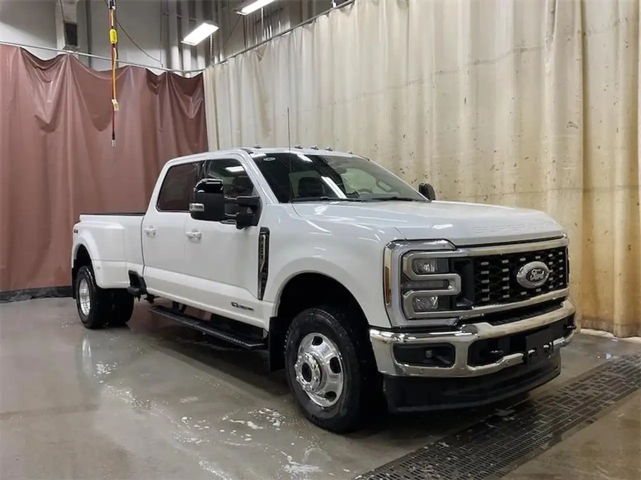 Ford F 350 fotografie Ford F 350