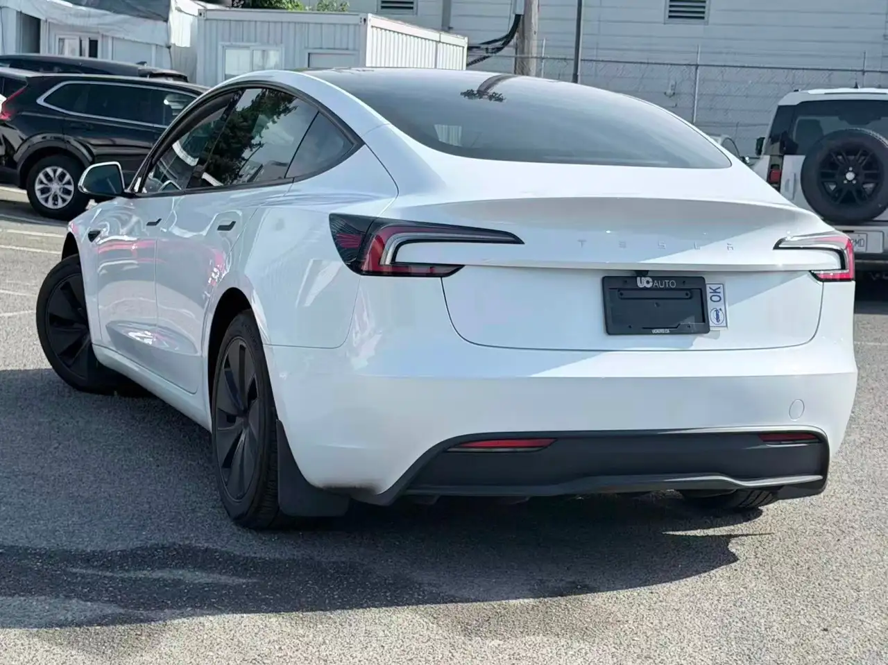 Tesla Model 3 photo Tesla Model 3