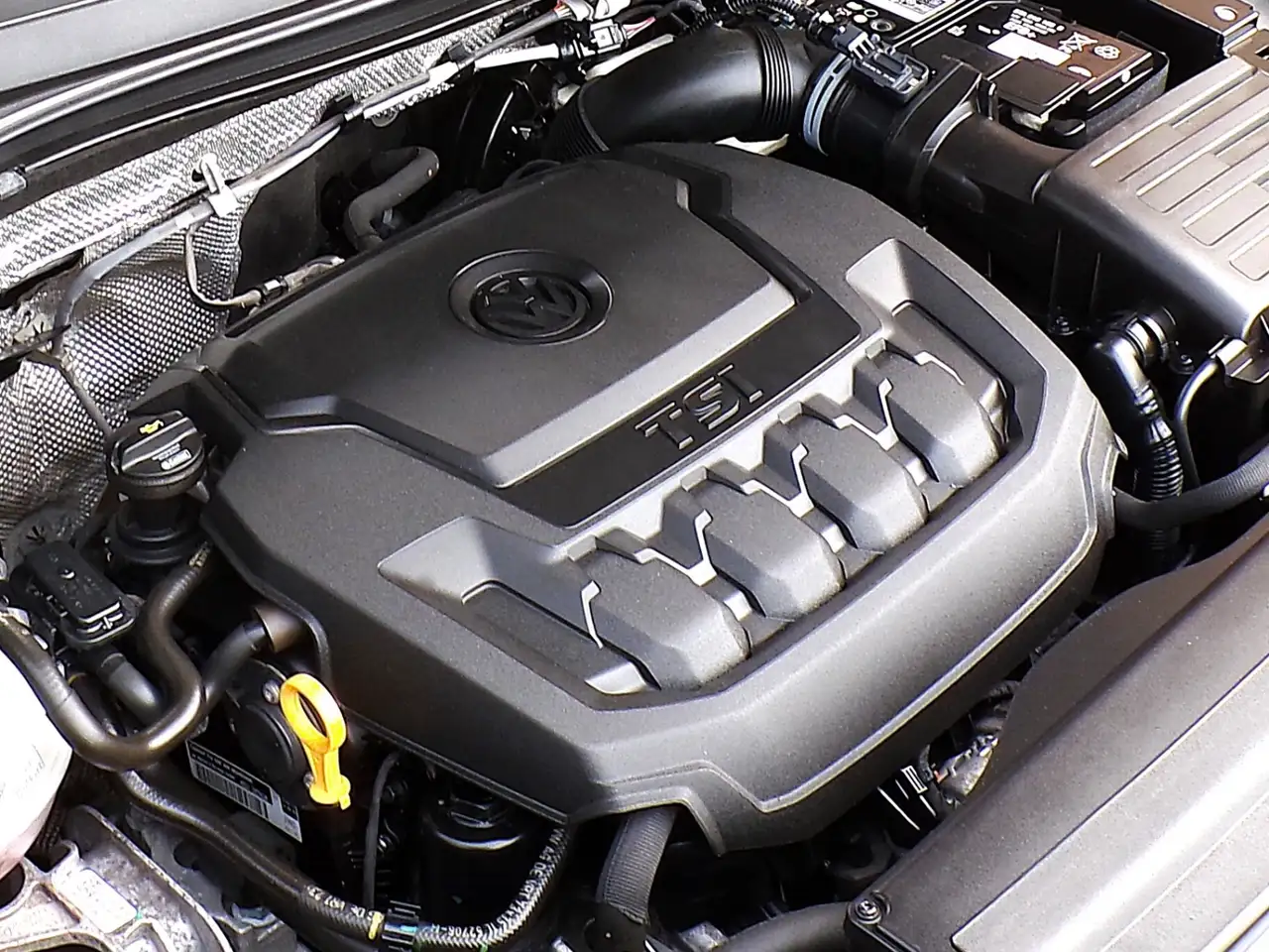 Volkswagen Tiguan снимка Volkswagen Tiguan
