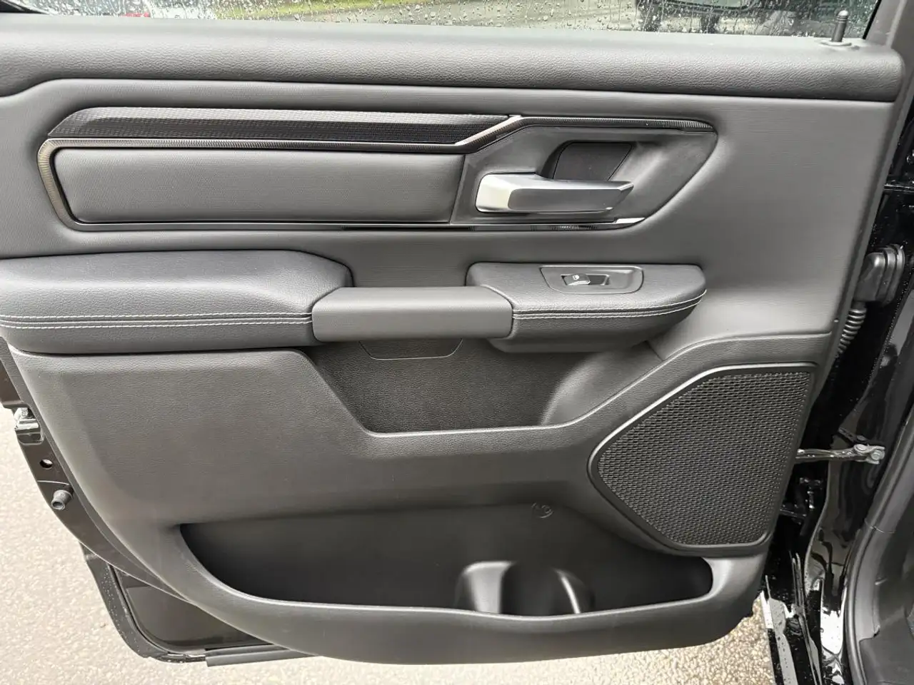 RAM 1500 photo RAM 1500