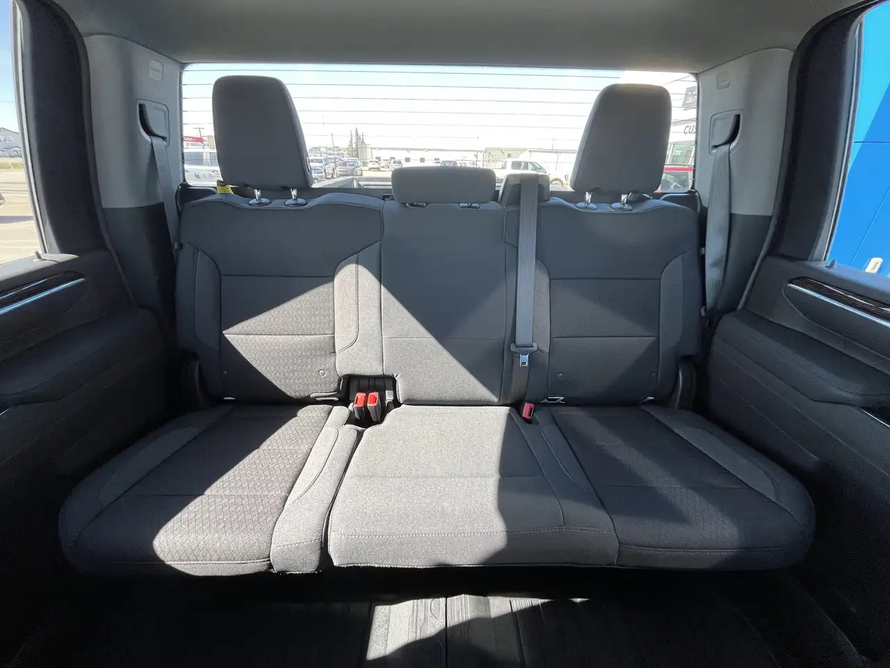 GMC Sierra 3500HD снимка GMC Sierra 3500HD