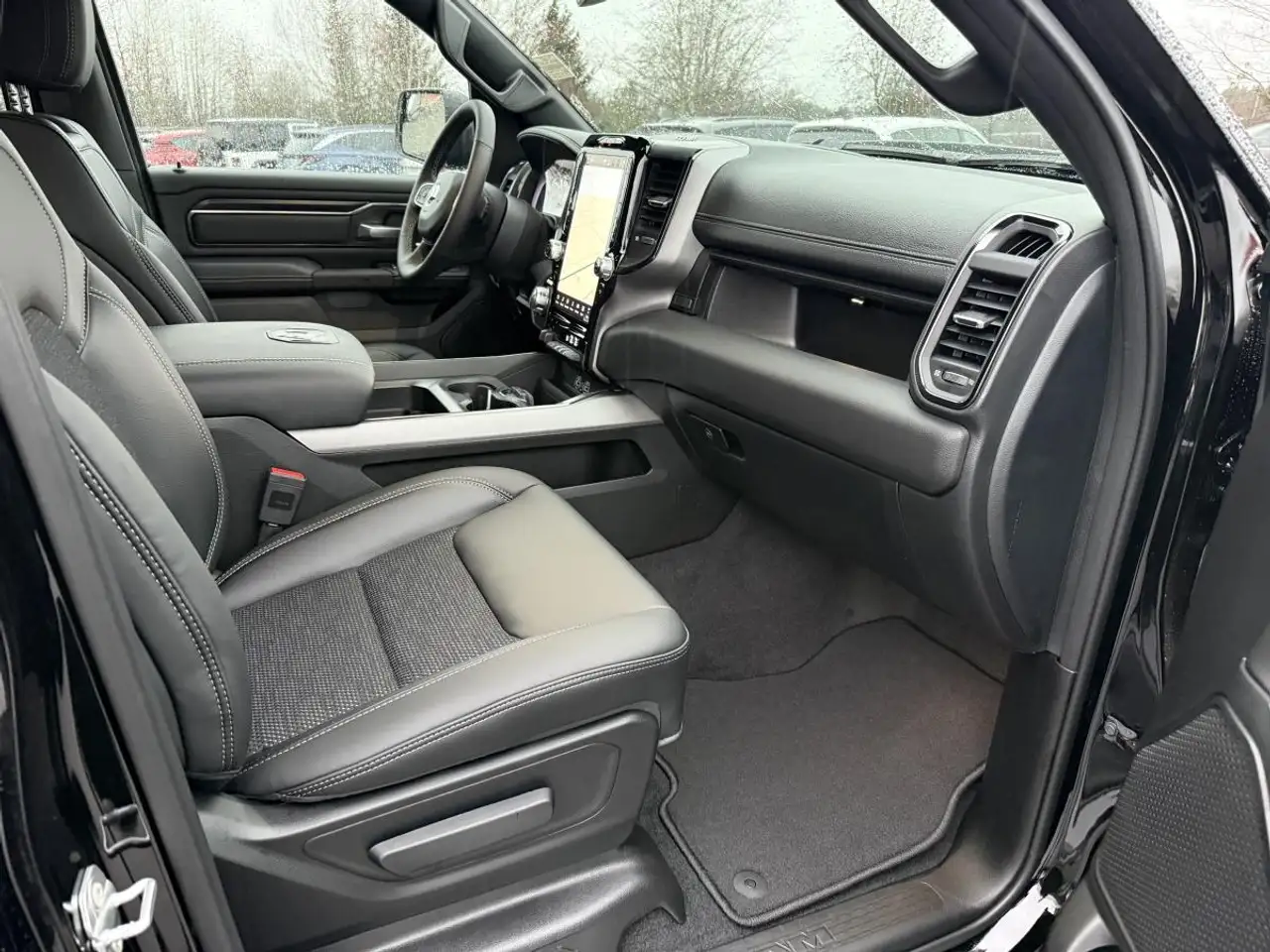 RAM 1500 photo RAM 1500
