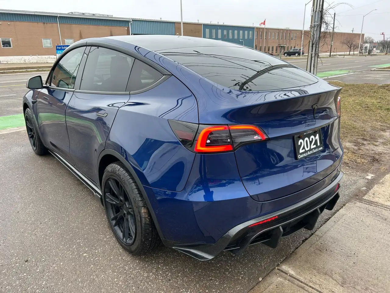 Tesla Model Y снимка Tesla Model Y