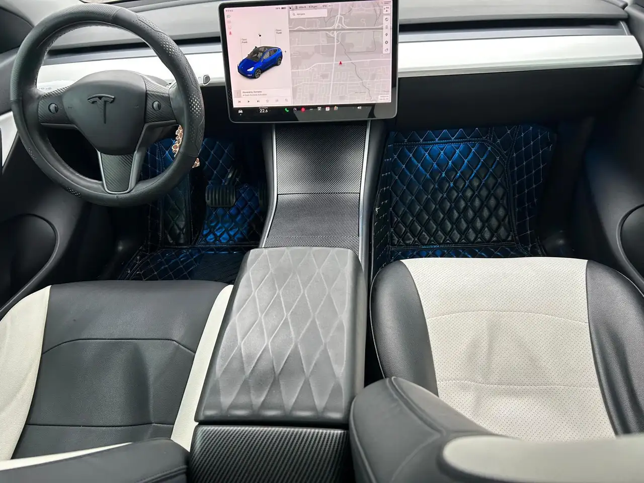 Tesla Model Y снимка Tesla Model Y