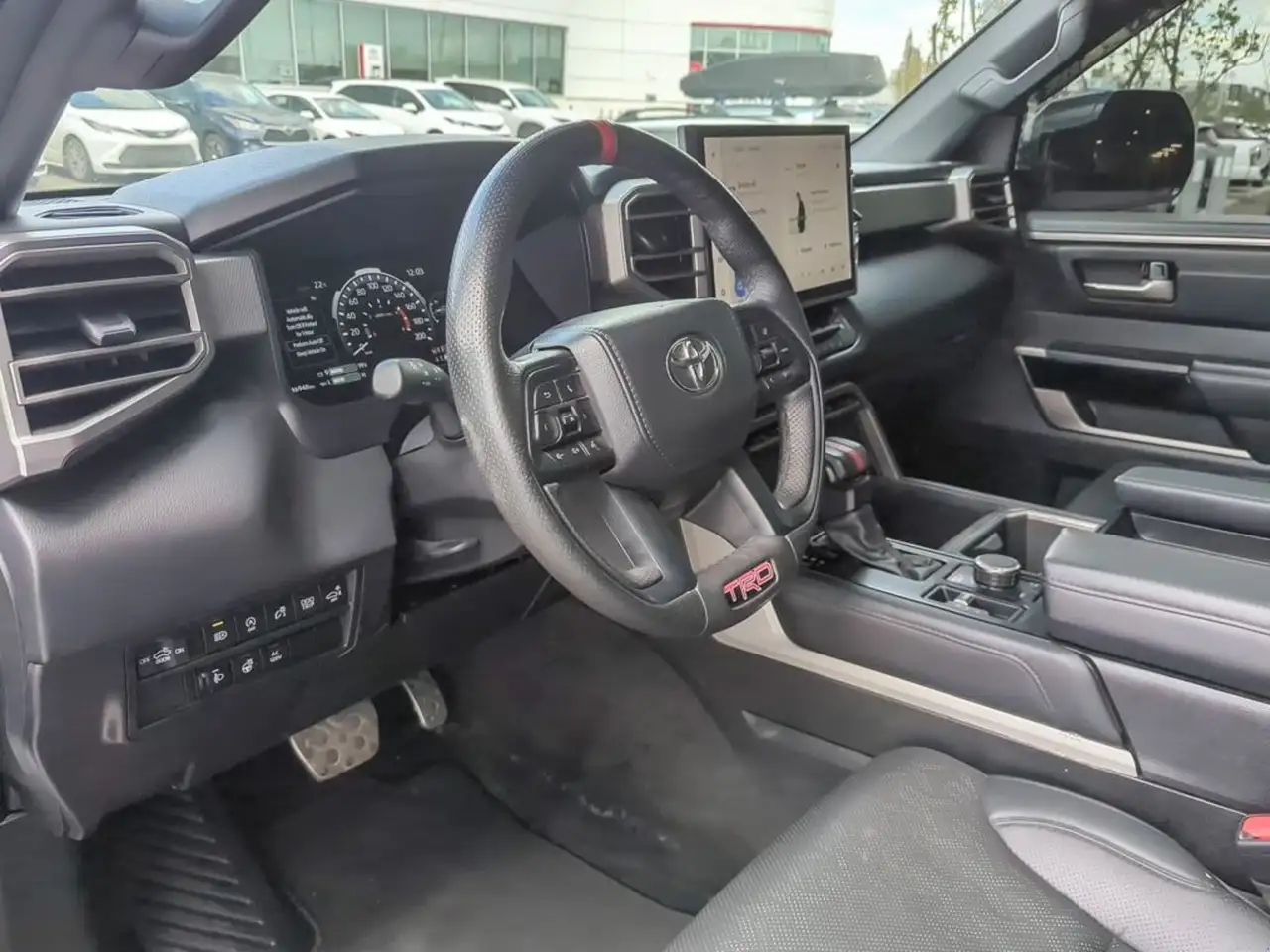 Toyota Tundra снимка Toyota Tundra