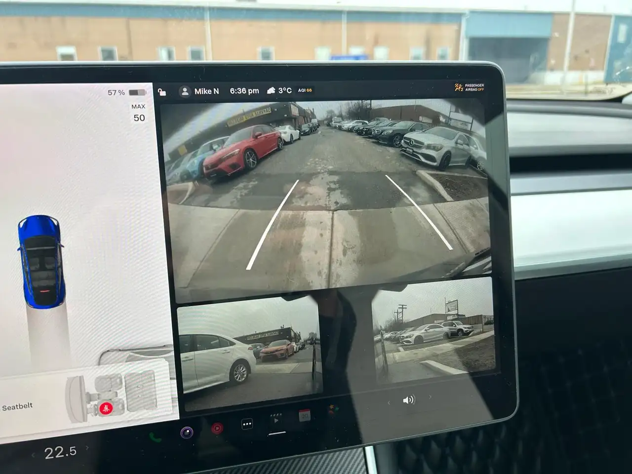 Tesla Model Y снимка Tesla Model Y