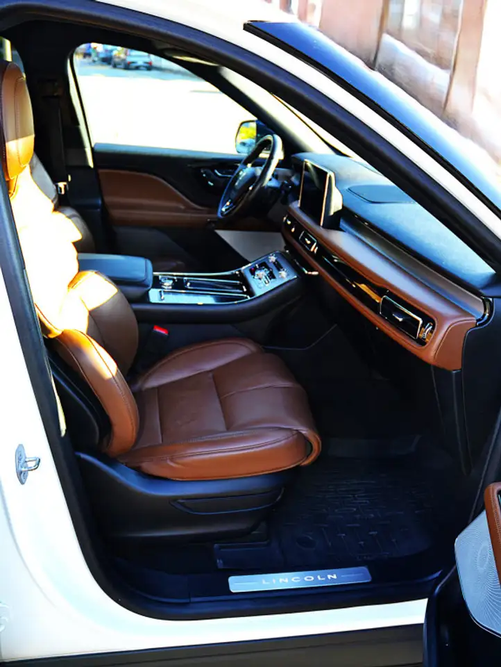 Lincoln Aviator photo Lincoln Aviator