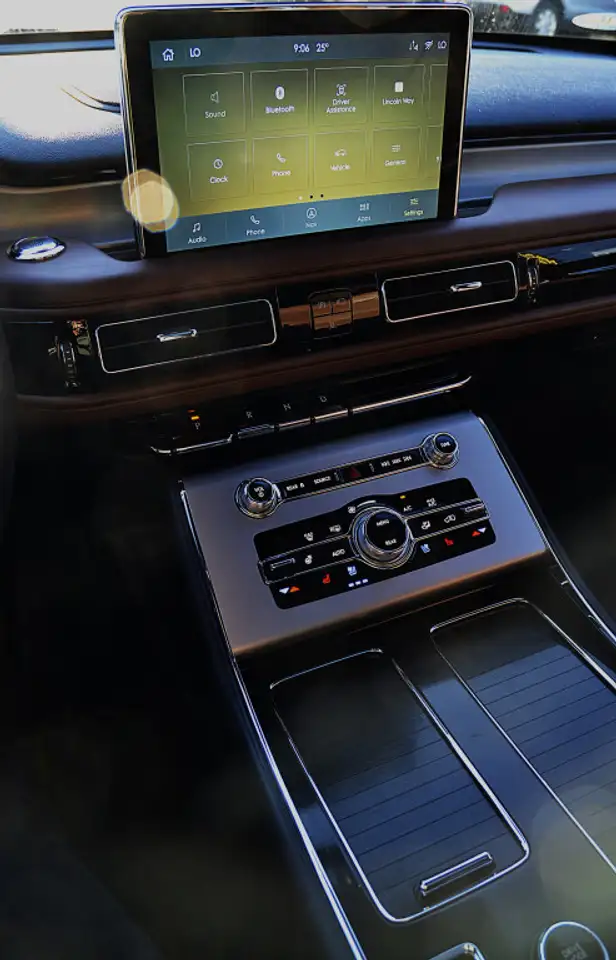 Lincoln Aviator photo Lincoln Aviator