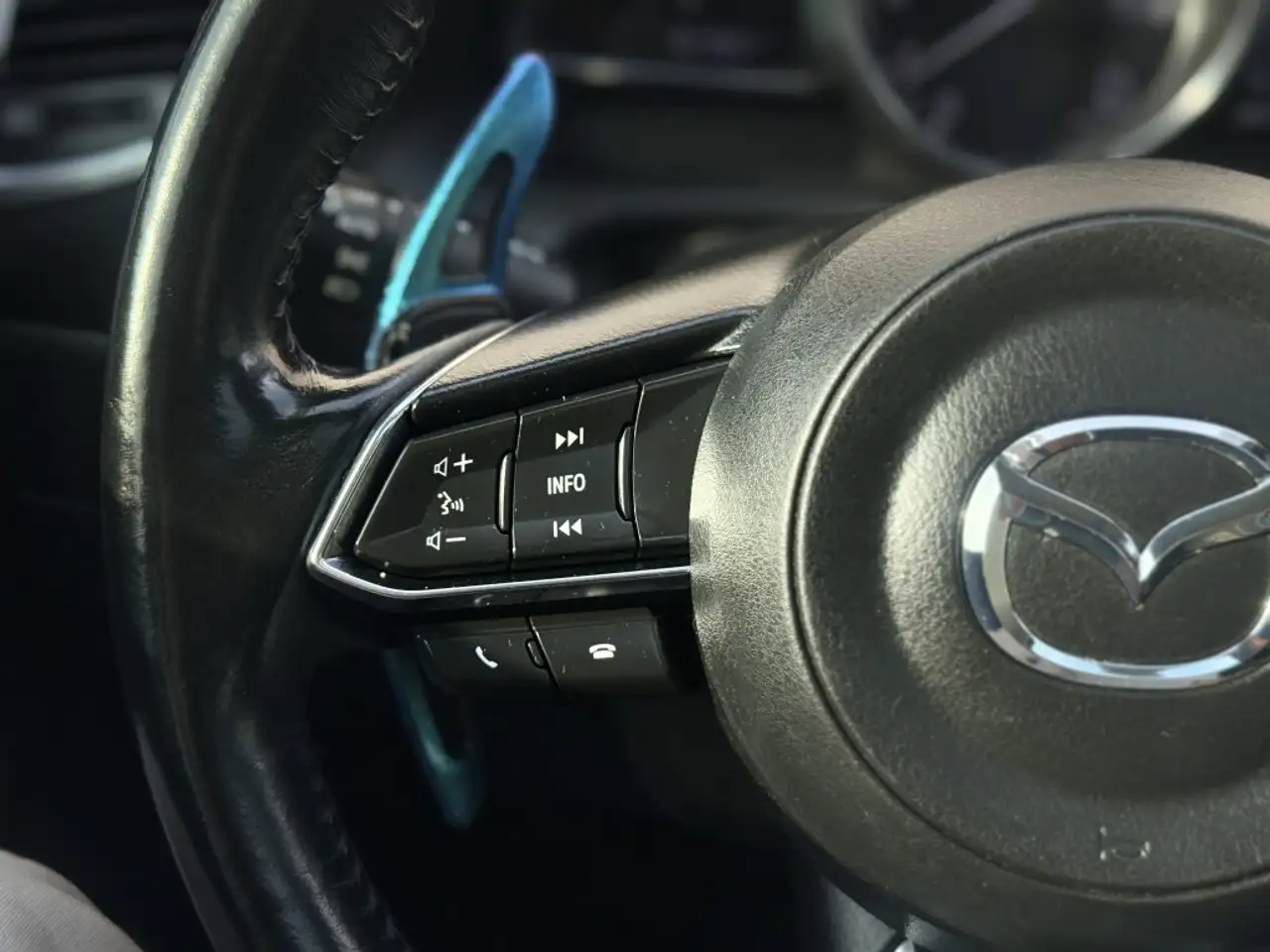 Mazda 3 photo Mazda 3