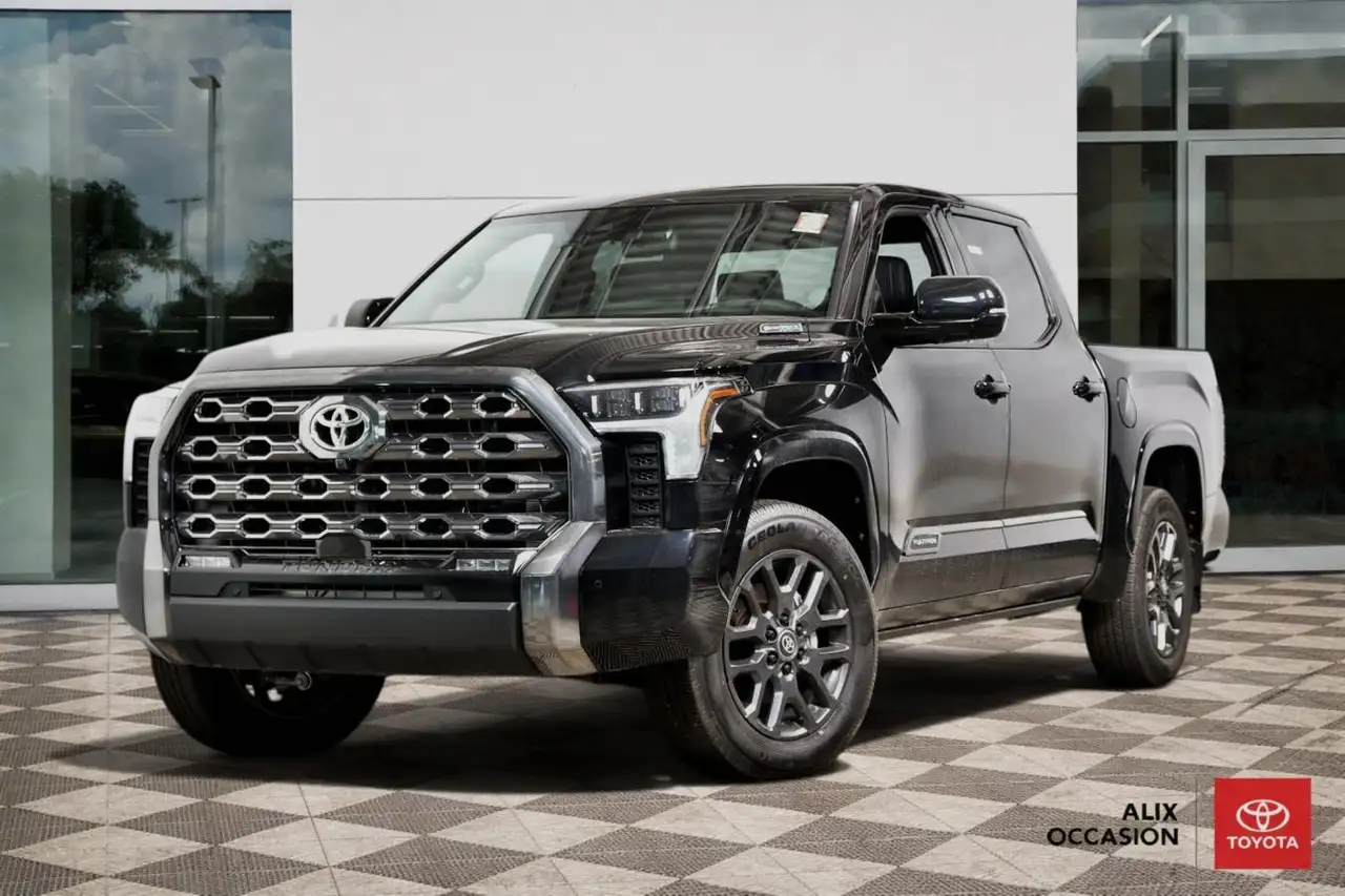 Toyota Tundra снимка Toyota Tundra