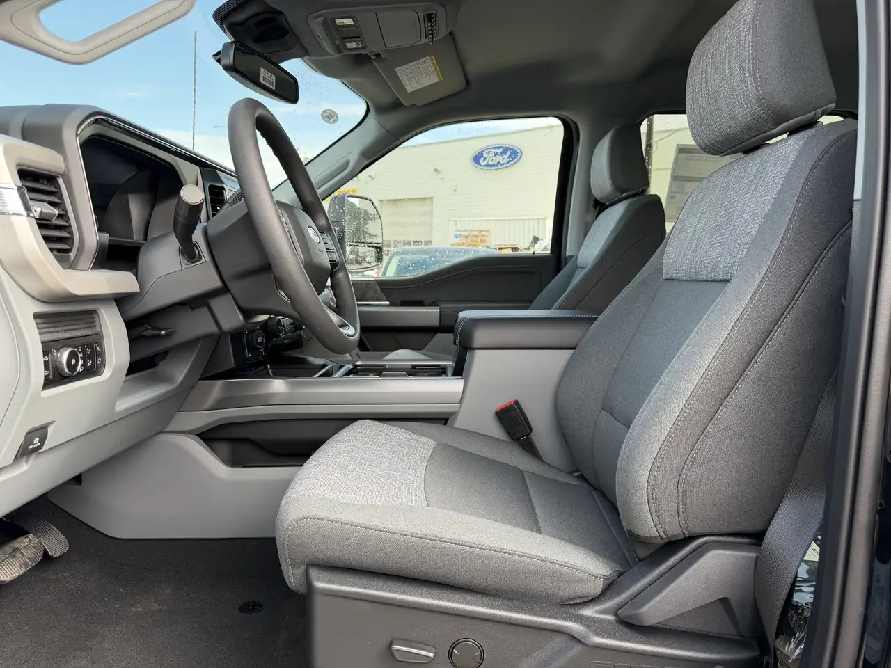 Ford F 350 снимка Ford F 350