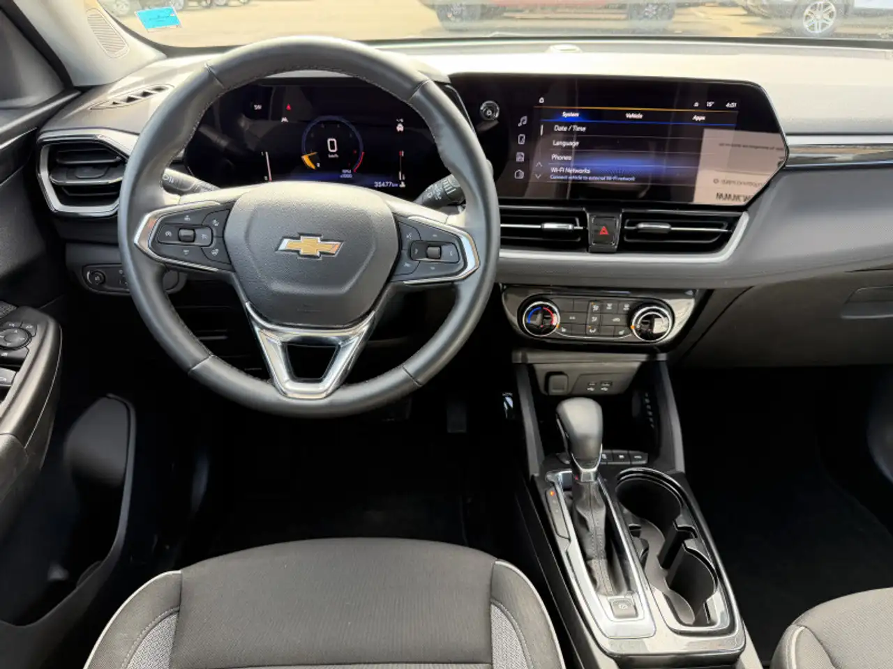 Chevrolet Trailblazer снимка Chevrolet Trailblazer
