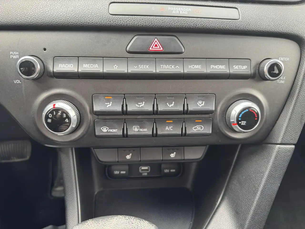 Kia Sportage снимка Kia Sportage