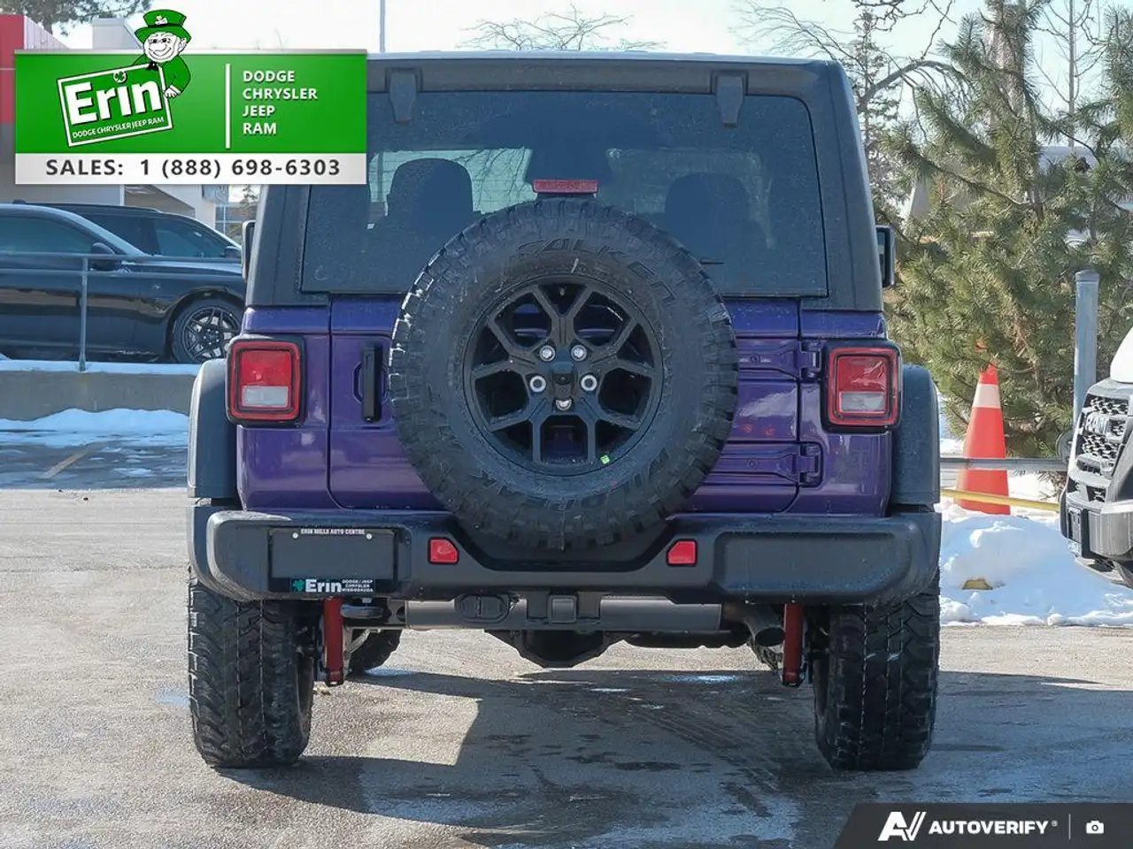 Jeep Wrangler photo Jeep Wrangler