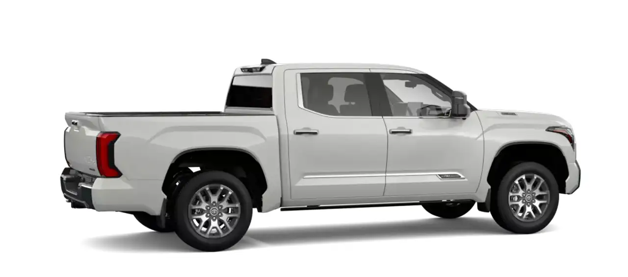Toyota Tundra снимка Toyota Tundra