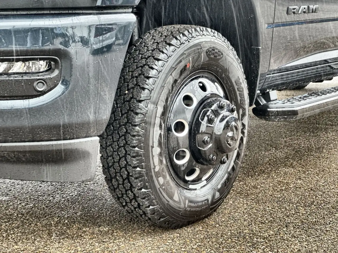 RAM 3500 снимка RAM 3500