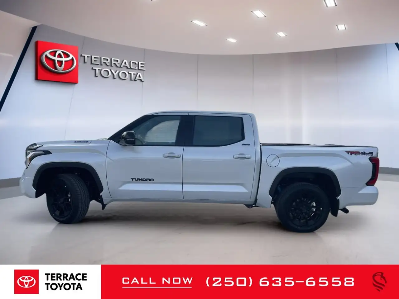 Toyota Tundra снимка Toyota Tundra
