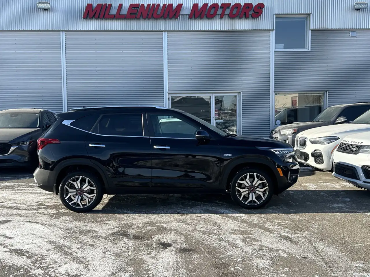 Kia Seltos снимка Kia Seltos