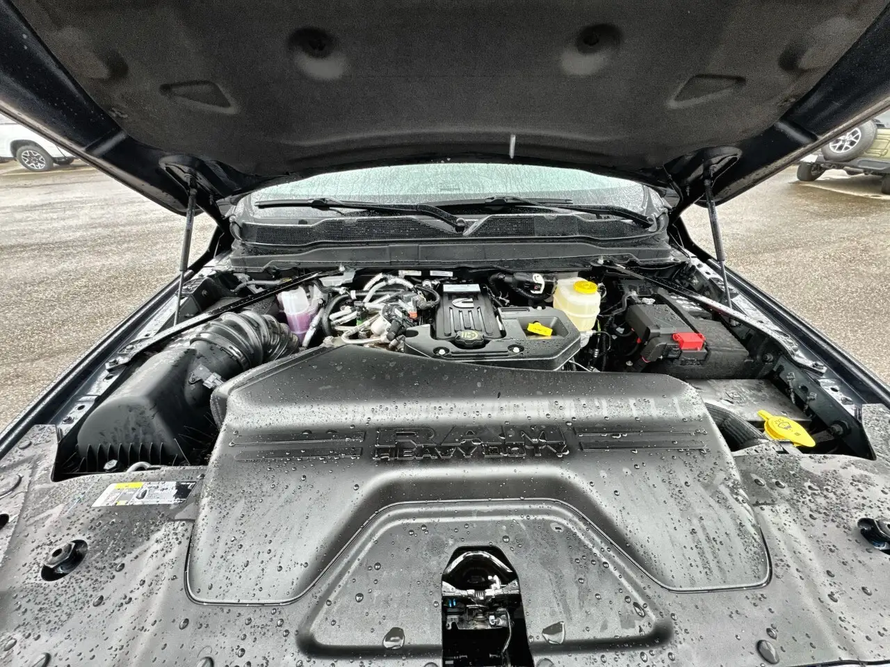 RAM 3500 снимка RAM 3500