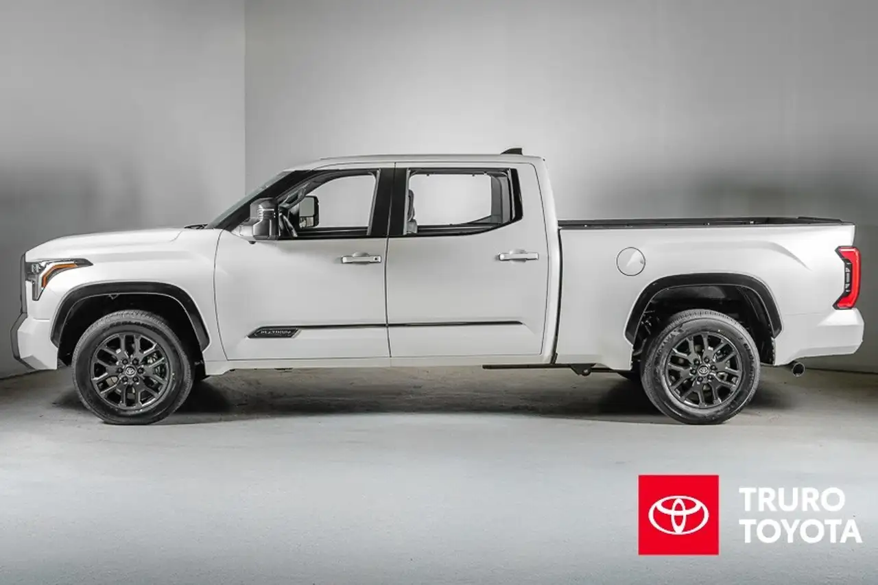 Toyota Tundra снимка Toyota Tundra