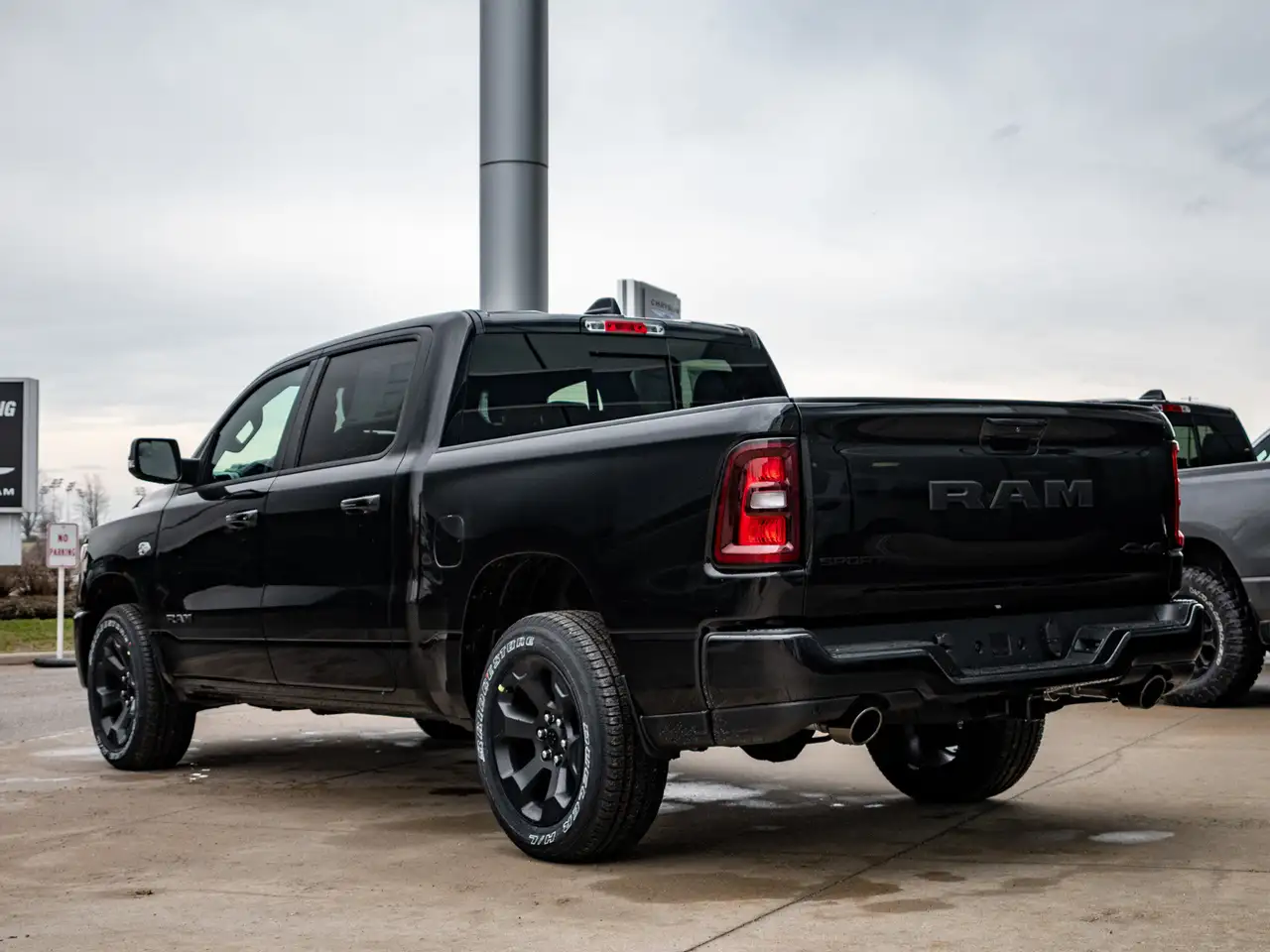 RAM 1500 photo RAM 1500