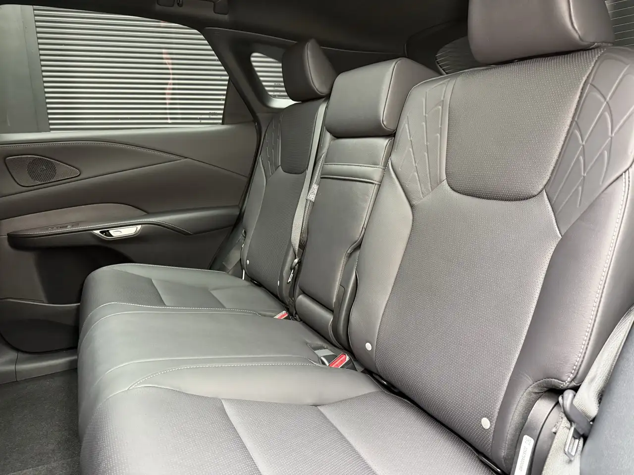 Lexus RX снимка Lexus RX