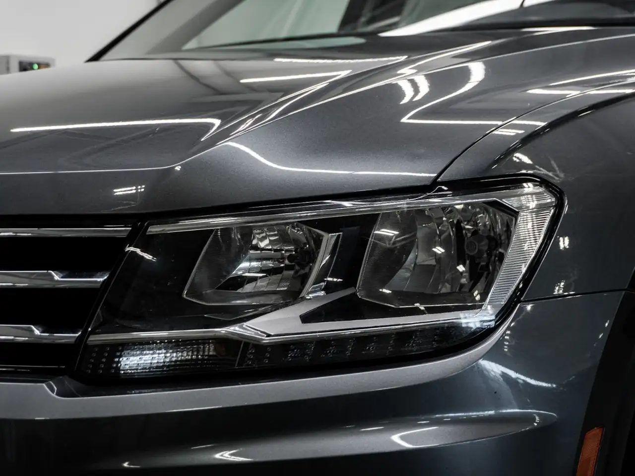 Volkswagen Tiguan снимка Volkswagen Tiguan
