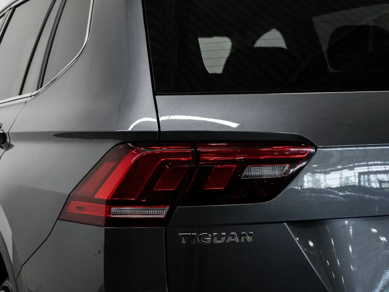 Volkswagen Tiguan снимка Volkswagen Tiguan