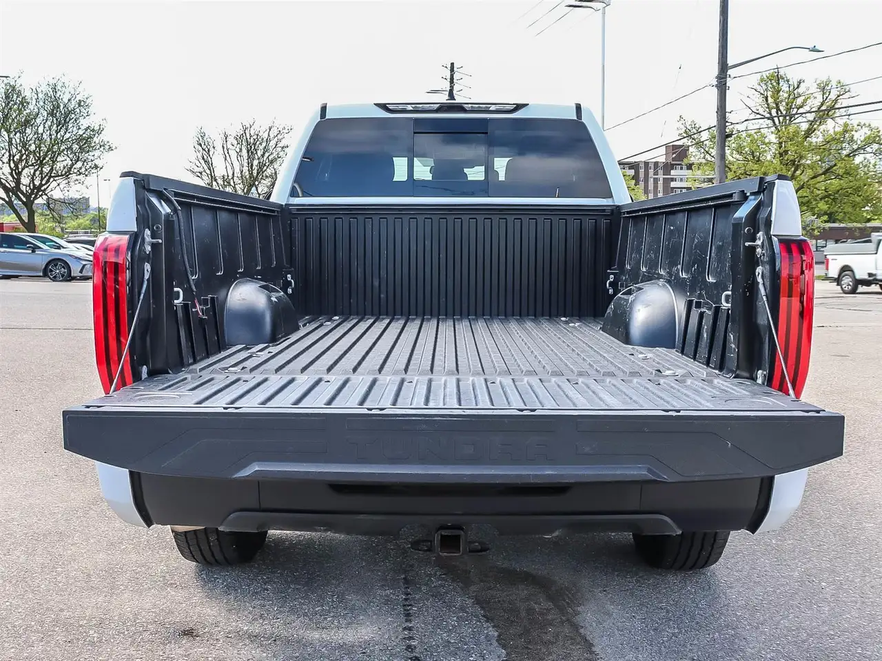 Toyota Tundra снимка Toyota Tundra