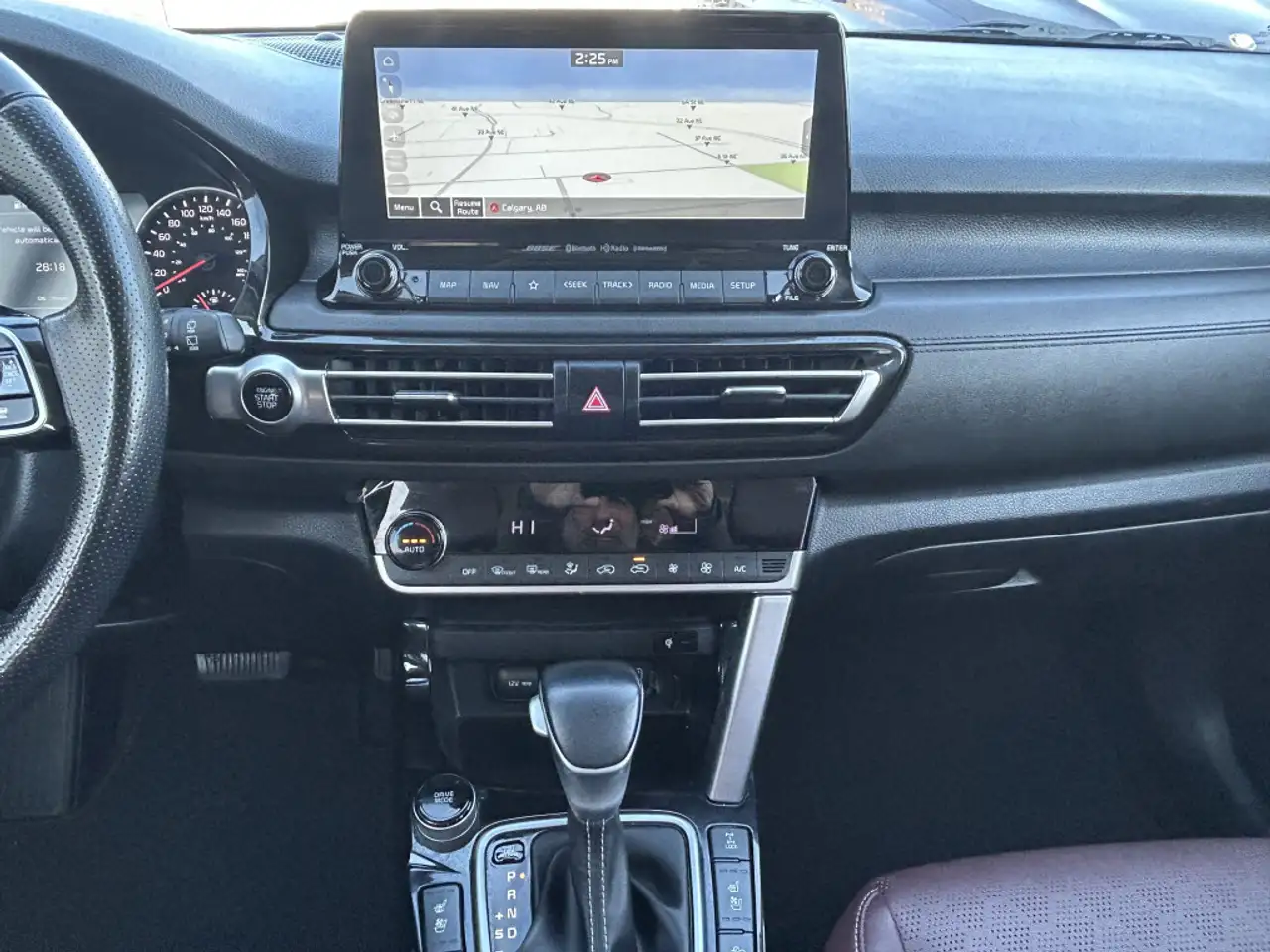 Kia Seltos снимка Kia Seltos