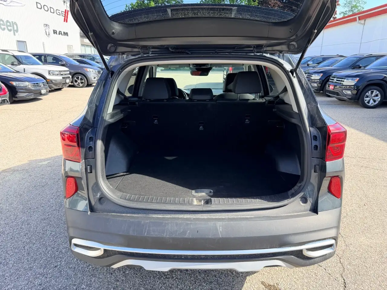 Kia Seltos снимка Kia Seltos